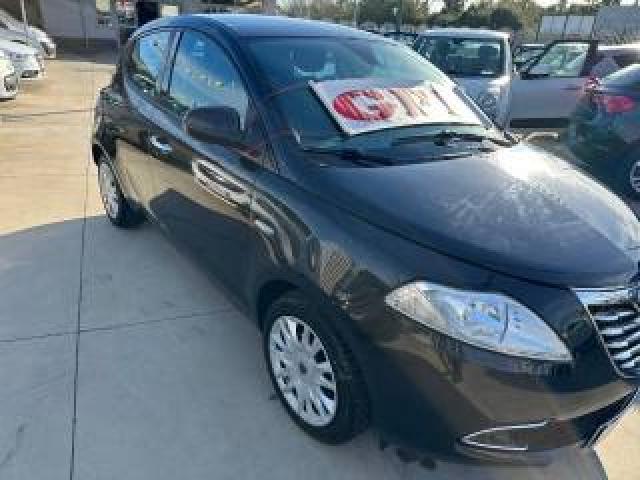 Lancia Ypsilon 1.2 69 Cv 5 Porte Gold Imp. Gpl 