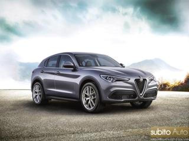 Alfa Romeo Stelvio 2.0 Turbo 280 Cv At8 Q4 First Edition 