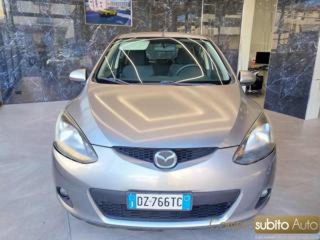 Mazda 2 1.3 16v 75cv 5p. Play 