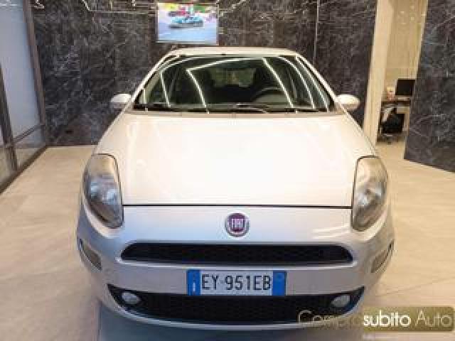 Fiat Punto 1.2 8v 5 Porte Young 