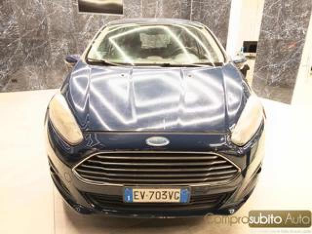 Ford Fiesta 1.4 5p. Bz.- Gpl Titanium 