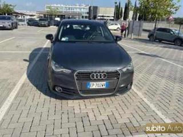 Audi A1 Spb 1.6 Tdi S Tronic Attraction 