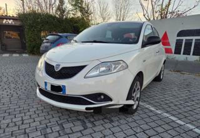 Lancia Ypsilon 0.9 Twinair 85 Cv 5 Porte Gpl  Ecochic Gold 