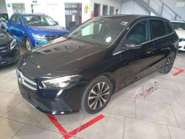 Mercedes Benz B 180 D Automatic Business Extra 