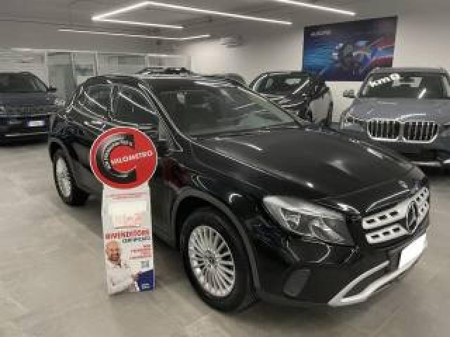 Mercedes Benz Gla 180 1.5 D 109 Cv Business 