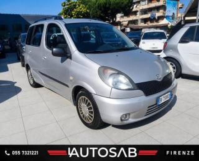 Toyota Yaris Verso 1.3i 16v Ok Neopatentati 