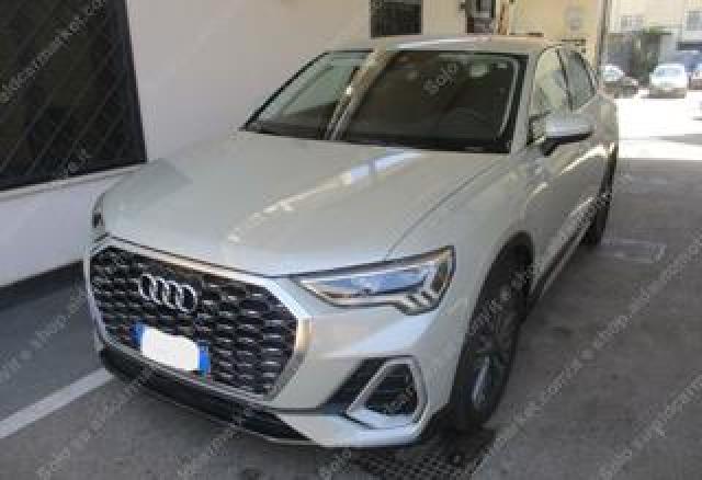 Audi Q3 Auto Su Ordinazione 