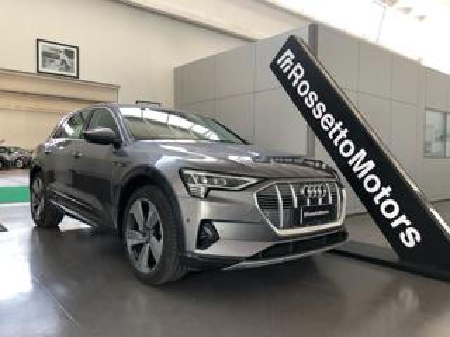Audi E-Tron Quattro 