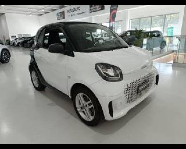 Smart Fortwo Eq Pure 