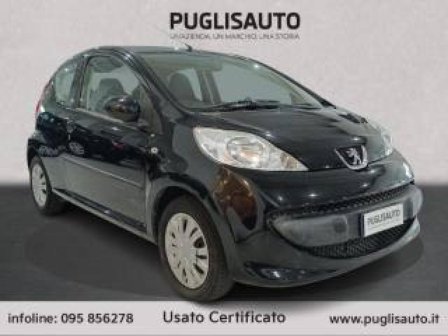 Peugeot 107 1.0 68cv 3p. Plaisir 