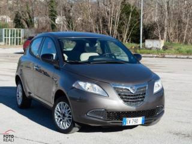 Lancia Ypsilon 0.9 Twinair 85 Cv Metano Ecochic Elefantino 