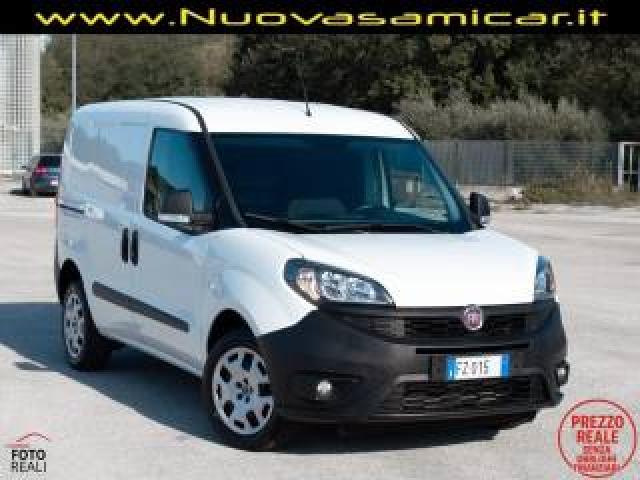 Fiat Doblo 1.4 T-Jet 120cv Natural Power Lounge 