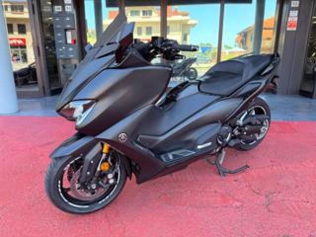 Yamaha T-Max 560 Nero Opaco Scarico Sportivo 