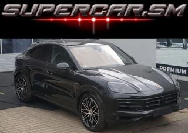 Porsche Cayenne Coupe E-Hybrid Sport Chrono 21 Matrix 